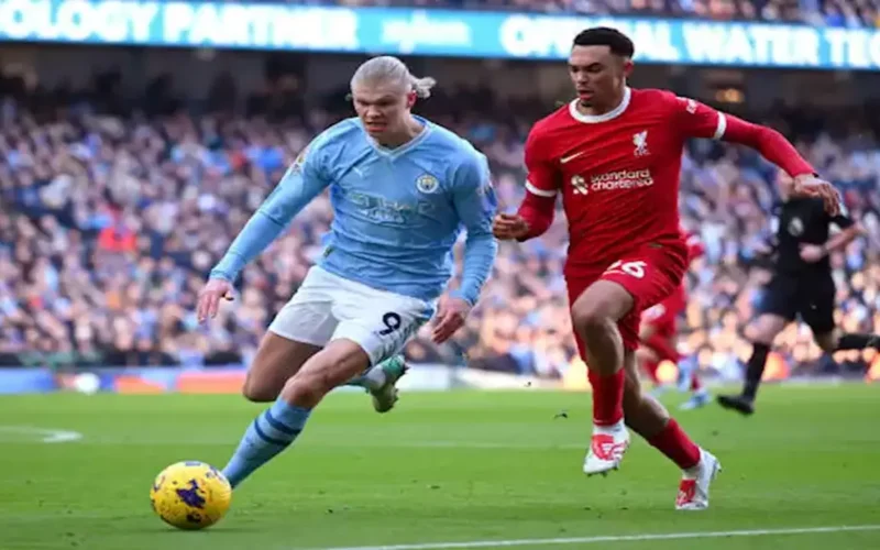 رأسية صلاح.. ليفربول يفتتح التسجيل في مرمى مانشستر سيتي بقمة الدوري الإنجليزي